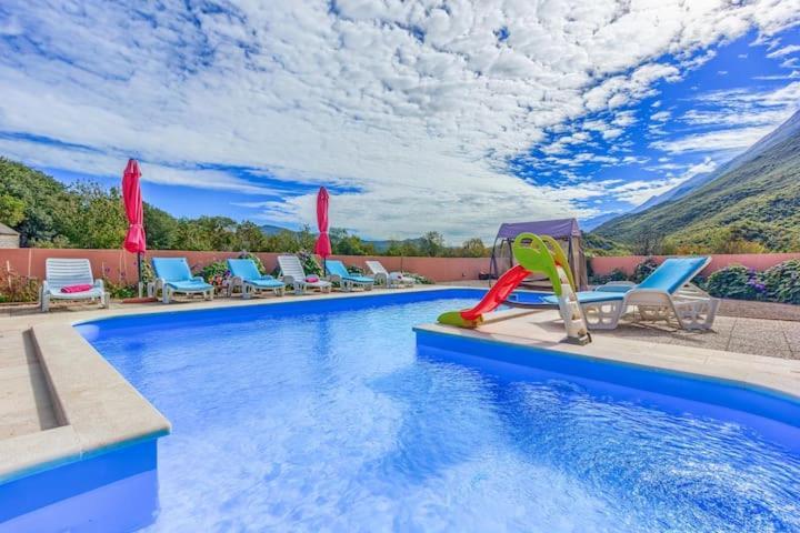 Holiday Home Perunika Zezevica 외부 사진