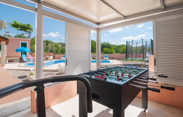 Holiday Home Perunika Zezevica 외부 사진