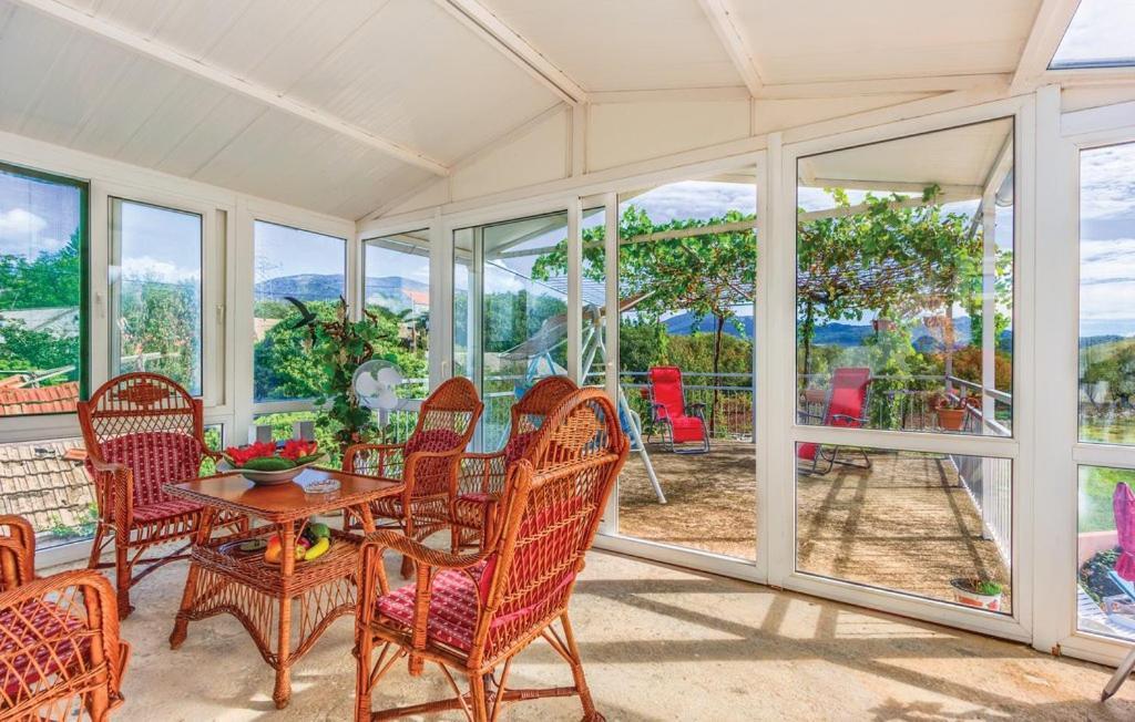 Holiday Home Perunika Zezevica 외부 사진