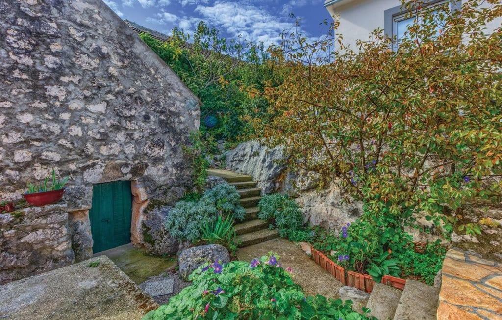Holiday Home Perunika Zezevica 외부 사진