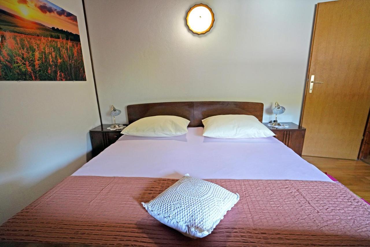 Holiday Home Perunika Zezevica 외부 사진